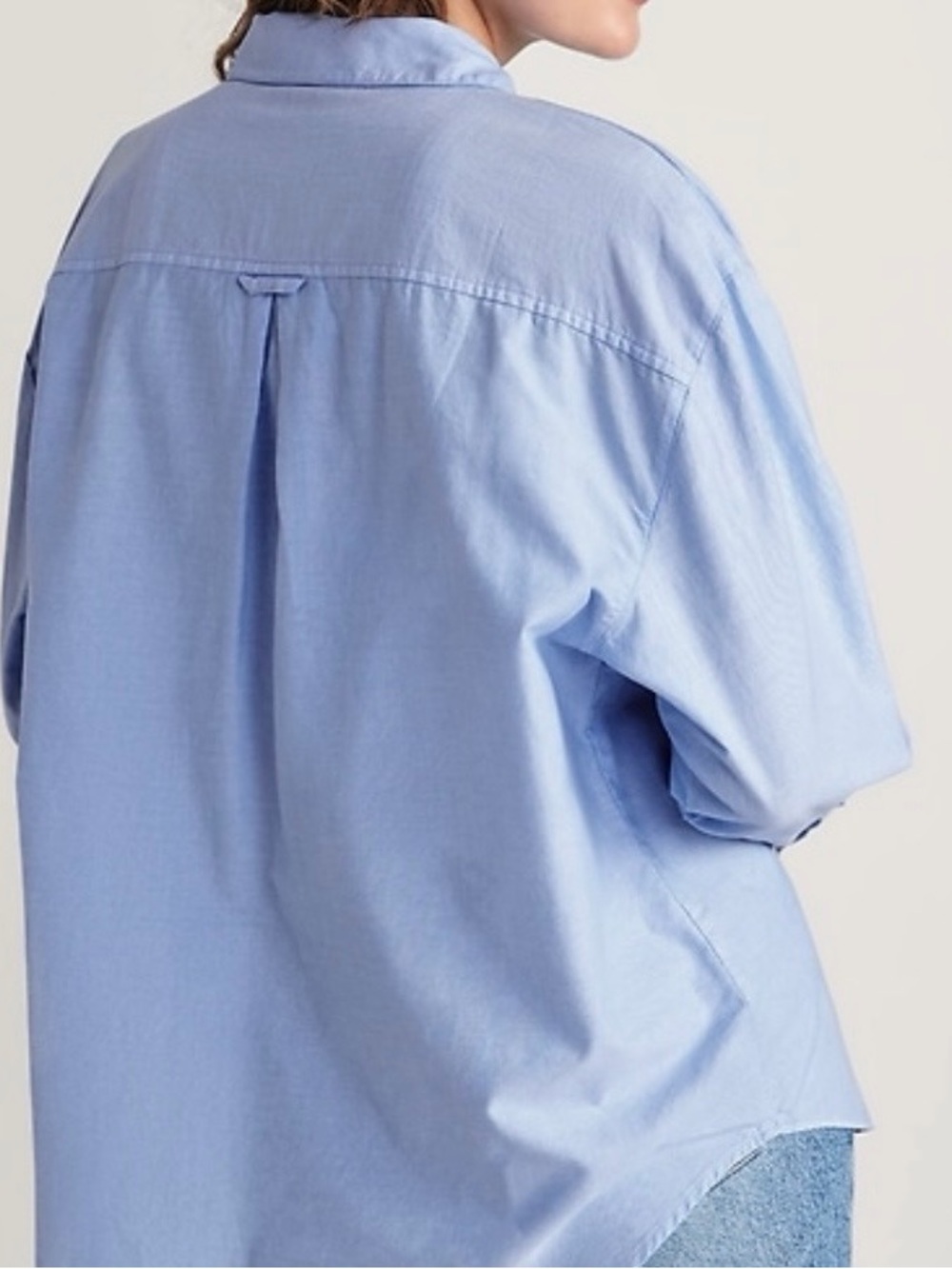 NWT Old Navy Boyfriend Light Blue Button-Down Shirt - Picture 2 of 6